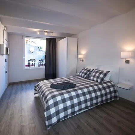 Sagrada Familia Apartment Barcelona